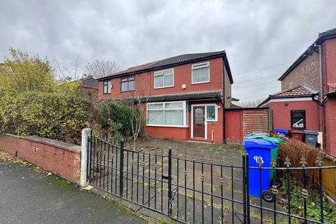 3 bedroom semi-detached house for sale, Kirkmanshulme Lane, Longsight
