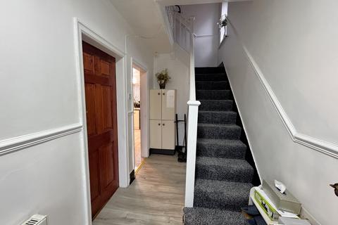 3 bedroom semi-detached house for sale, Kirkmanshulme Lane, Longsight