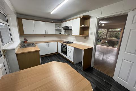 3 bedroom semi-detached house for sale, Bradfield Close, Reddish