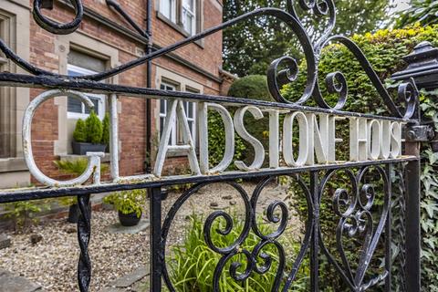 3 bedroom flat for sale, Lincoln Circus, Nottingham