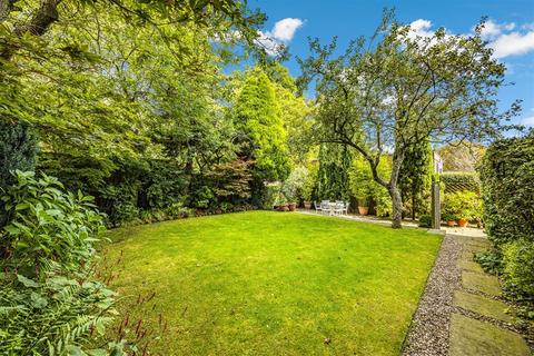 3 bedroom flat for sale, Lincoln Circus, Nottingham