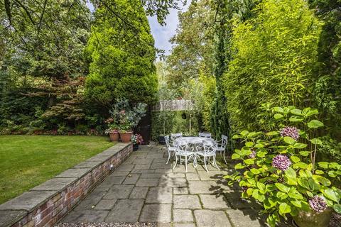 3 bedroom flat for sale, Lincoln Circus, Nottingham