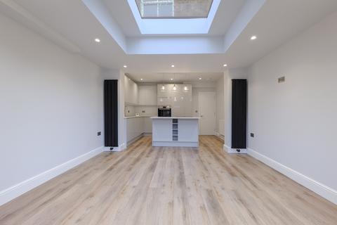 2 bedroom terraced house for sale, Dutton Street,  London, SE10