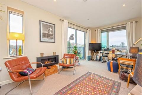 2 bedroom flat for sale, Union Lane, Isleworth TW7