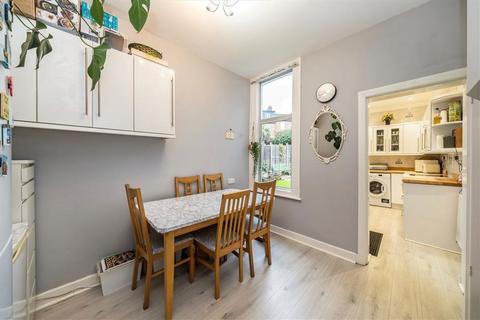 3 bedroom house for sale, Chudleigh Road, London SE4