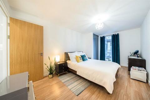 2 bedroom flat for sale, Conington Road, London SE13