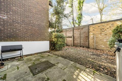 1 bedroom flat for sale, Brompton Park Crescent, London SW6