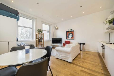 2 bedroom flat for sale, Fulham Road, London SW6