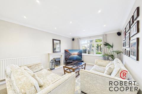 4 bedroom detached house for sale, Pepys Close, Ickenham, UB10