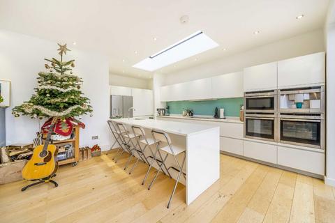 5 bedroom semi-detached house for sale, Mountfield Road, London N3