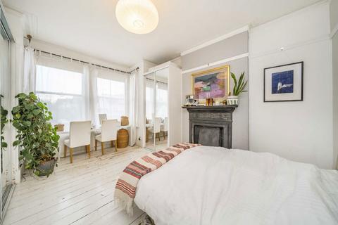 5 bedroom semi-detached house for sale, Mountfield Road, London N3