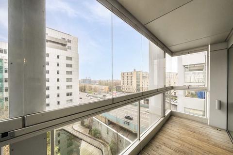 2 bedroom flat for sale, Barking Road, London E16