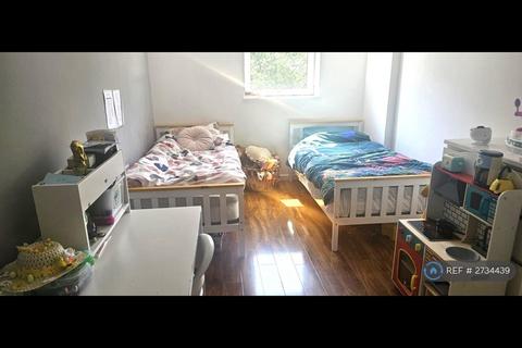 2 bedroom flat to rent, Ethalion Lodge, London, SE18