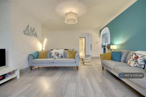 1 bedroom flat to rent - Georgina Court, Southsea, PO5