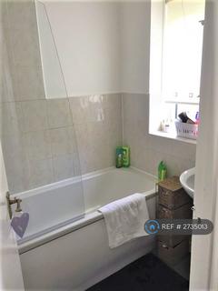 3 bedroom semi-detached house to rent, Moss Lane, Partington, Manchester, M31