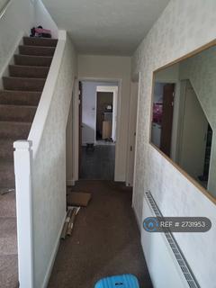 3 bedroom semi-detached house to rent, Linkswood Avenue, Doncaster, DN2