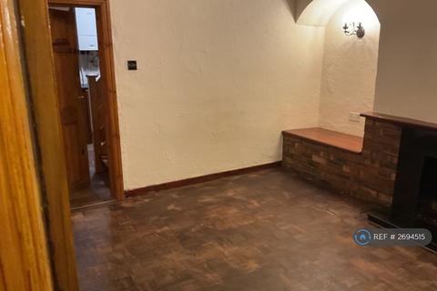 3 bedroom terraced house to rent, Mottram Moor, Hollingworth, Hyde, SK14