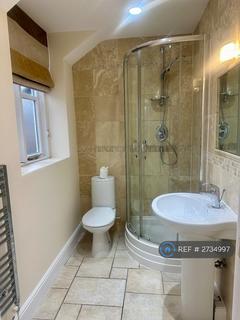 2 bedroom flat to rent, Llay Rd, Rossett, Wrexham, LL12