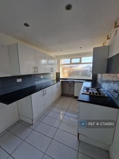 3 bedroom terraced house to rent, Warbreck Moor, Liverpool, L9
