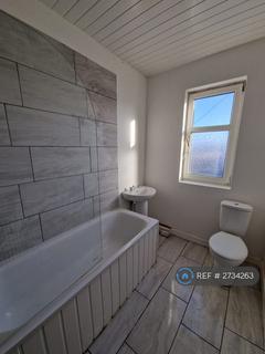 3 bedroom terraced house to rent, Warbreck Moor, Liverpool, L9