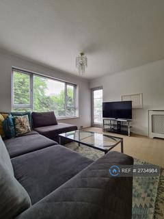 2 bedroom flat to rent, Moss Hall Grove, London, N12