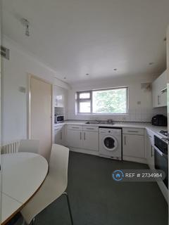 2 bedroom flat to rent, Moss Hall Grove, London, N12