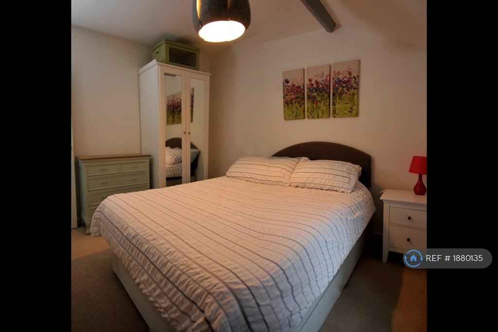 Double Bedroom 1.