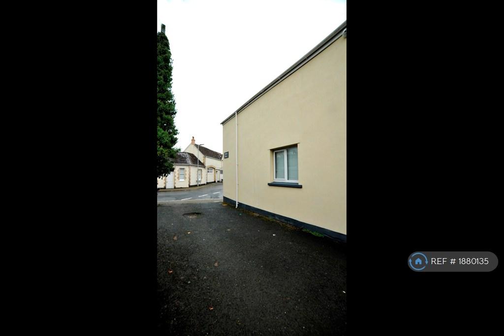 Trinity Place (View From Parking Space)