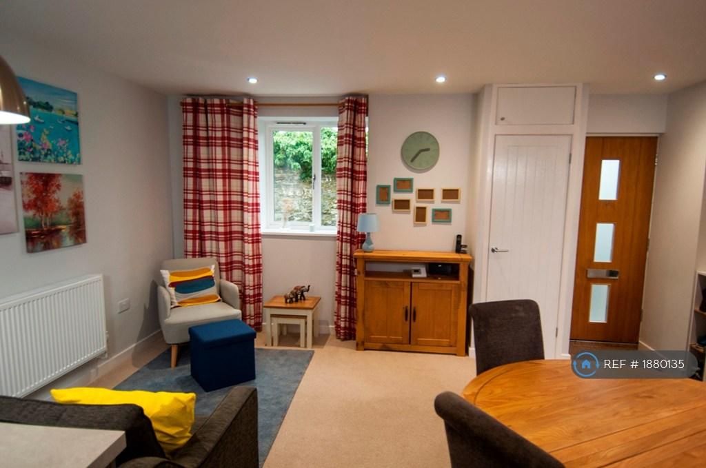 Living Area (Front Access Door On Right).