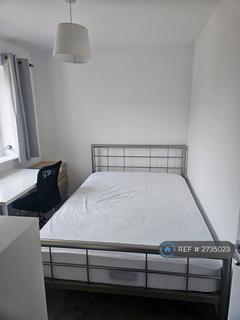 1 bedroom in a house share to rent - Foxglove Road, Milton Keynes, MK12