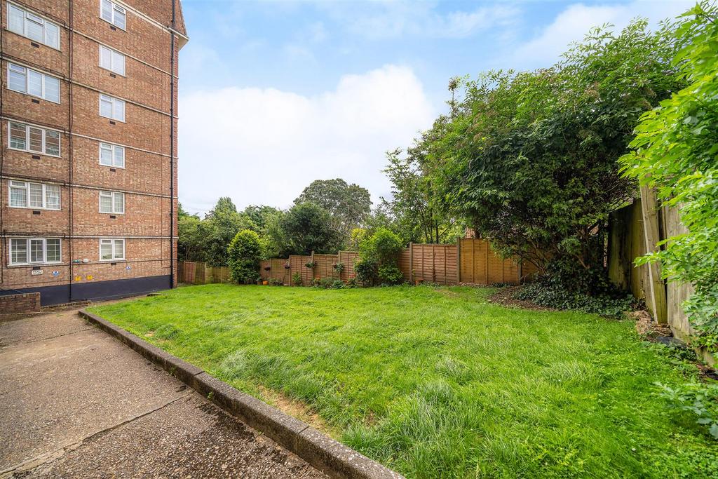 Sherborne Court-2.JPG