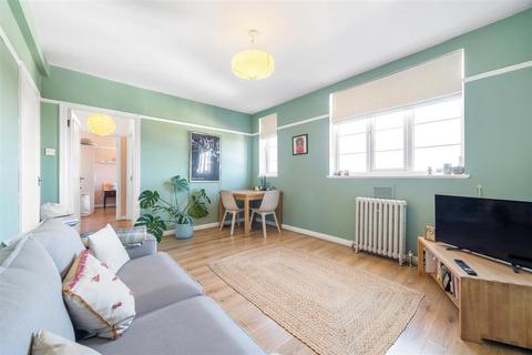 1 bedroom flat for sale, Sherbourne Court, Elmers End Road, Anerley, London, SE20