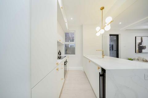 2 bedroom flat for sale, Furness Road, London NW10
