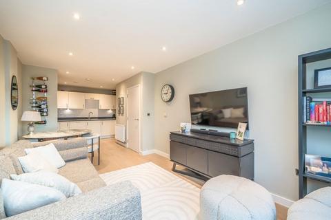 1 bedroom flat for sale, Singer Mews, London SW4
