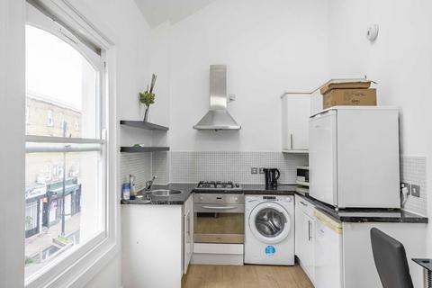 2 bedroom flat for sale, Atlantic Road, London SW9