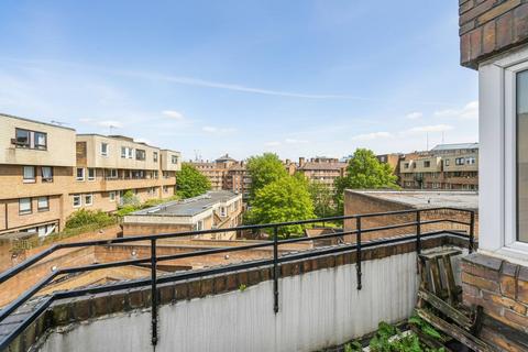 1 bedroom flat for sale, Burr Close, St Katharine Docks, London, E1W