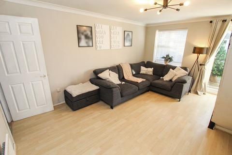 2 bedroom terraced house for sale, Heron Forstal Avenue, Hawkinge