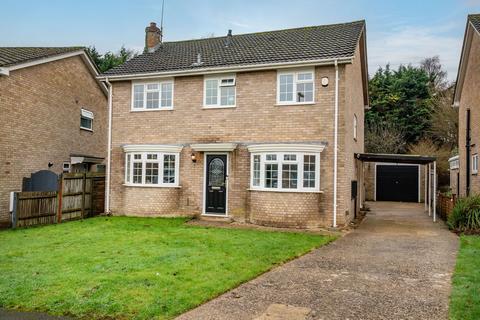 4 bedroom detached house for sale - Lightsfield, Oakley, Basingstoke RG23 7BY