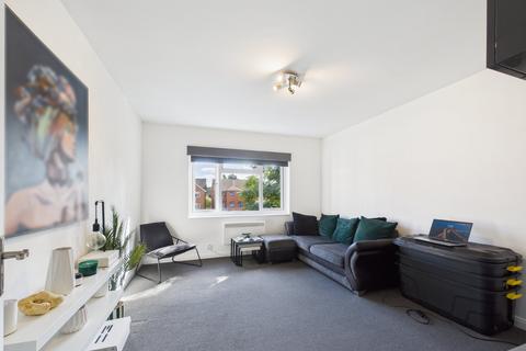 1 bedroom apartment to rent, Elmcroft Drive, Ashford, Surrey, TW15