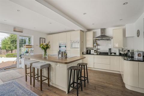 3 bedroom house for sale, Two Oaks Drive, Welwyn