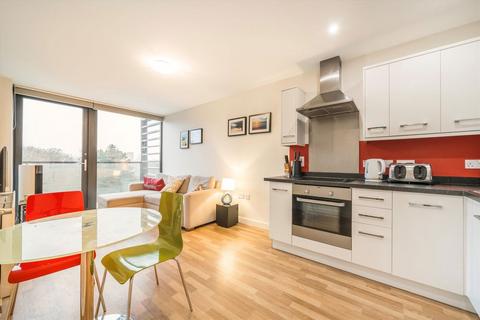 1 bedroom flat for sale, Bloemfontein Road, London W12