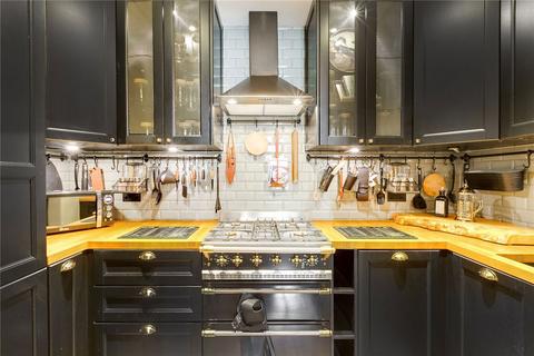 2 bedroom flat to rent, Elsham Road, London W14