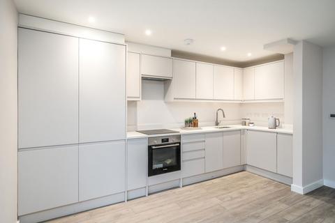 undefined, Russell Road, Mitcham CR4