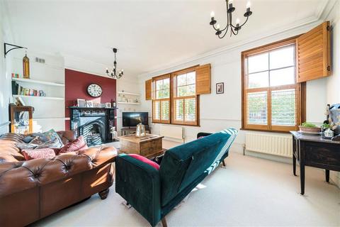 3 bedroom flat for sale, Adelaide Avenue, London SE4