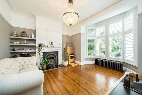 4 bedroom semi-detached house for sale, St. Margarets Road, London SE4