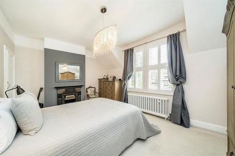 4 bedroom semi-detached house for sale, St. Margarets Road, London SE4