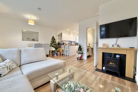 2 bedroom end of terrace house for sale, Cypress Close, St. Marys Bay, Kent