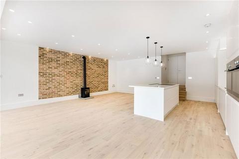 4 bedroom flat for sale, Rochester Road, London NW1