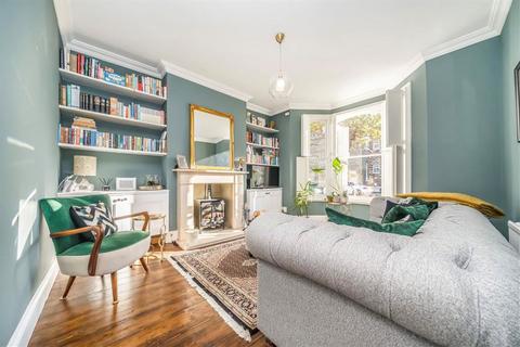 1 bedroom flat for sale, Tabley Road, London N7