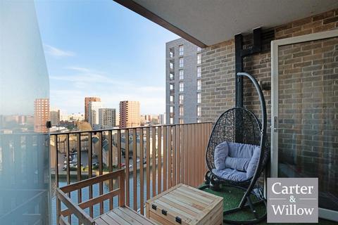 2 bedroom apartment for sale, The Halcyon, 6 Drydock Square, Essex